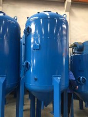 空壓機，儲氣罐，噴砂機